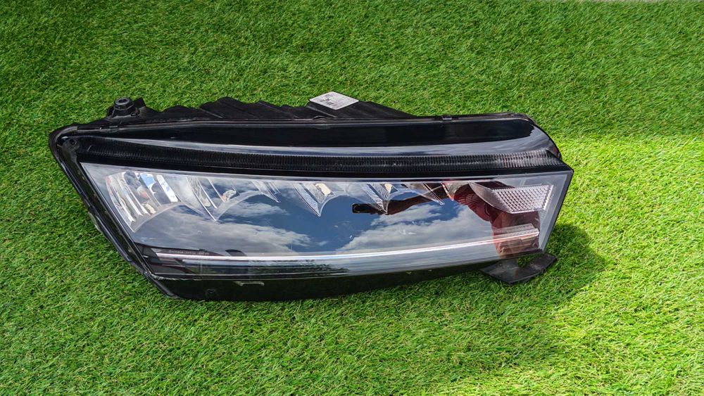 Фар за Skoda Octavia 4 Full LED / Шкода Октавия 4
