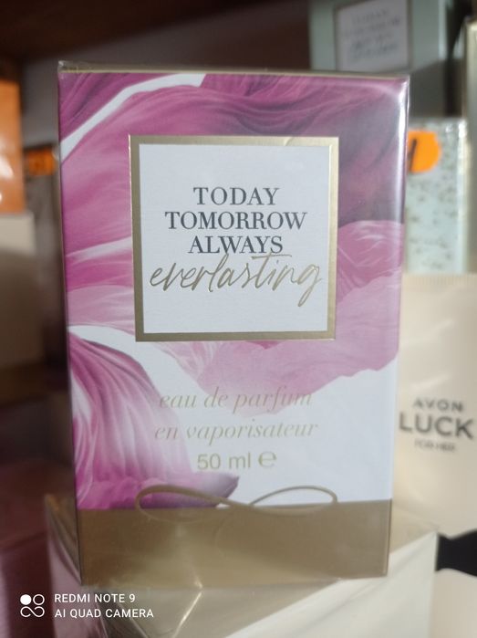 Нови аромати на Avon