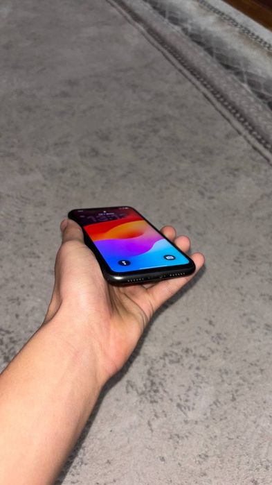 Айфон 11 128 гб акум 72