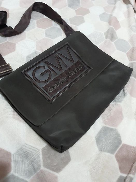 Rochie și geanta la 25 lei