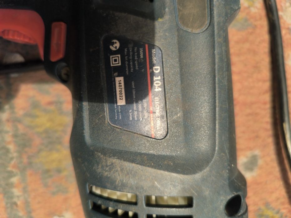 Электроинструмент: болгарка, дрель