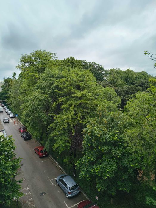 Vând sau schimb apartament 4camere