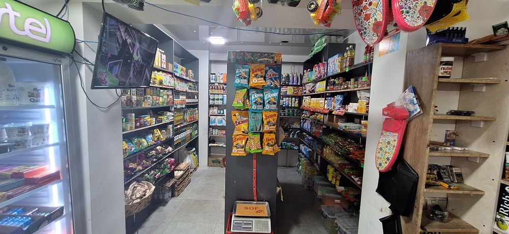 Magazen beznis sotiladi. Arendasi 200$