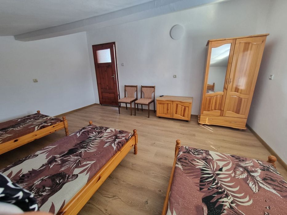 Дава се под наем Къща в Разлог - 77 кв.м за 1195.95 € - Снимка #8