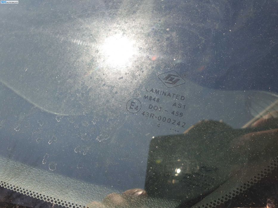 Parbriz Geam Sticla Model Fara Senzor Ploaie Lumini Nissan Juke F15 2010 - 2014 [K6331]