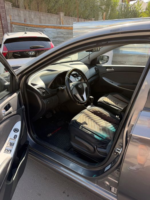 Hyundai Accent 2014