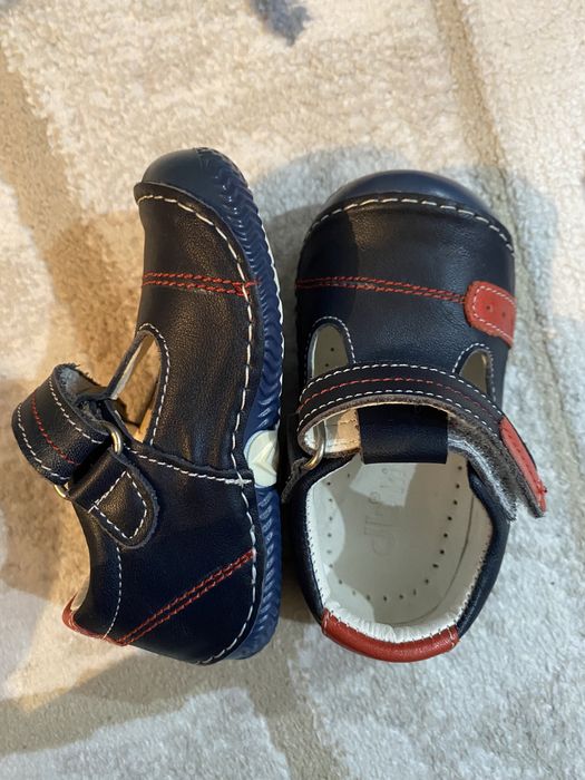 Детские сандали, новые
