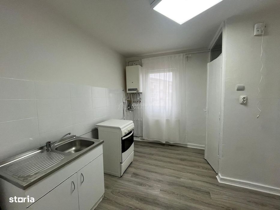 Lugoj, Ap. 2 Cam. 64.96 Mp., Et. 3  Zona Timisorii