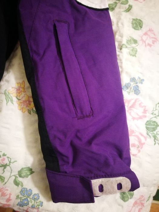 Продавам детско ски яке 35 лв