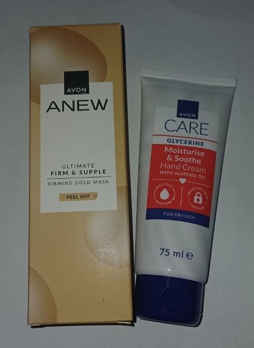 Set produse cosmetice si de ingrijire