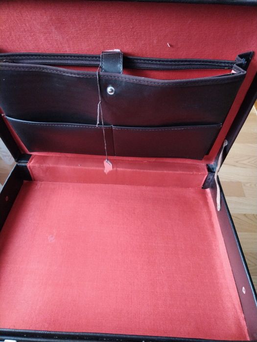 Дипломат для деловых людей