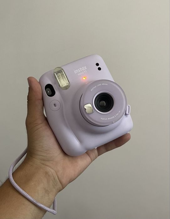 instax mini 11 в идеальном состоянии