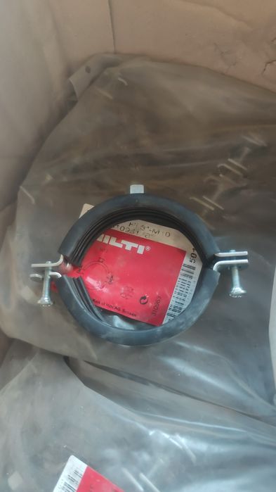 Хомуты трубные Hilti продам!!!