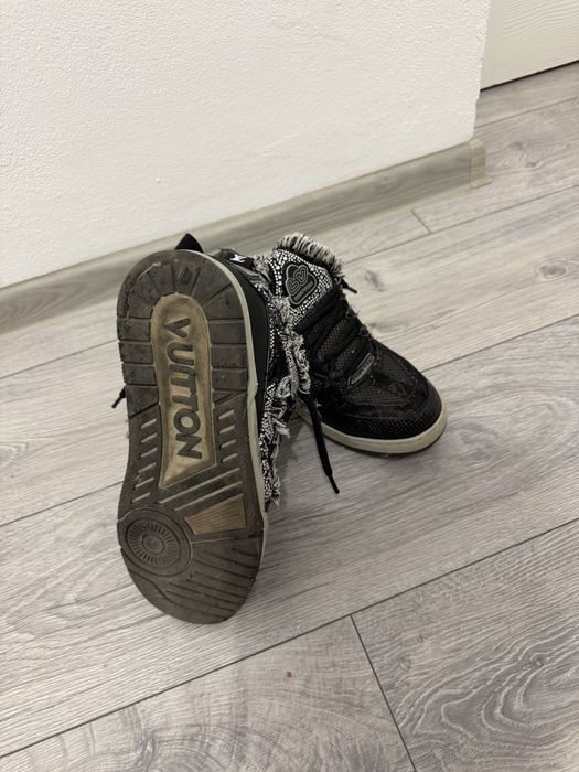 vand adidasi lv skate