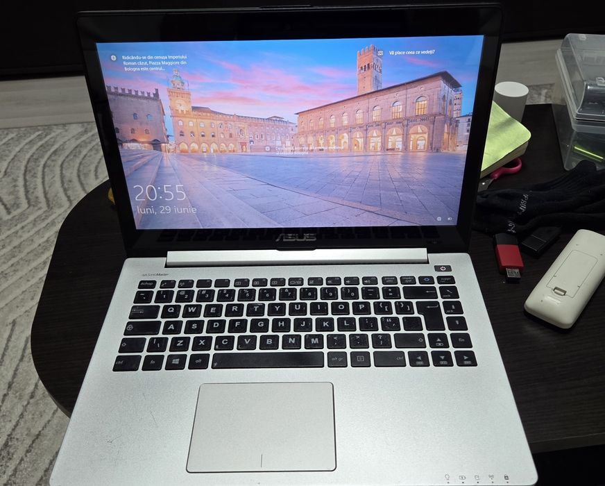 Asus  Vivobook S400C 8GB RAM SSD 256 GB