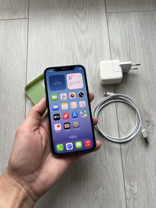 • Iphone  12 • 128gb •