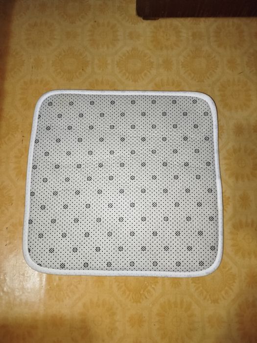 Коврик, сидушка для стула, кресла