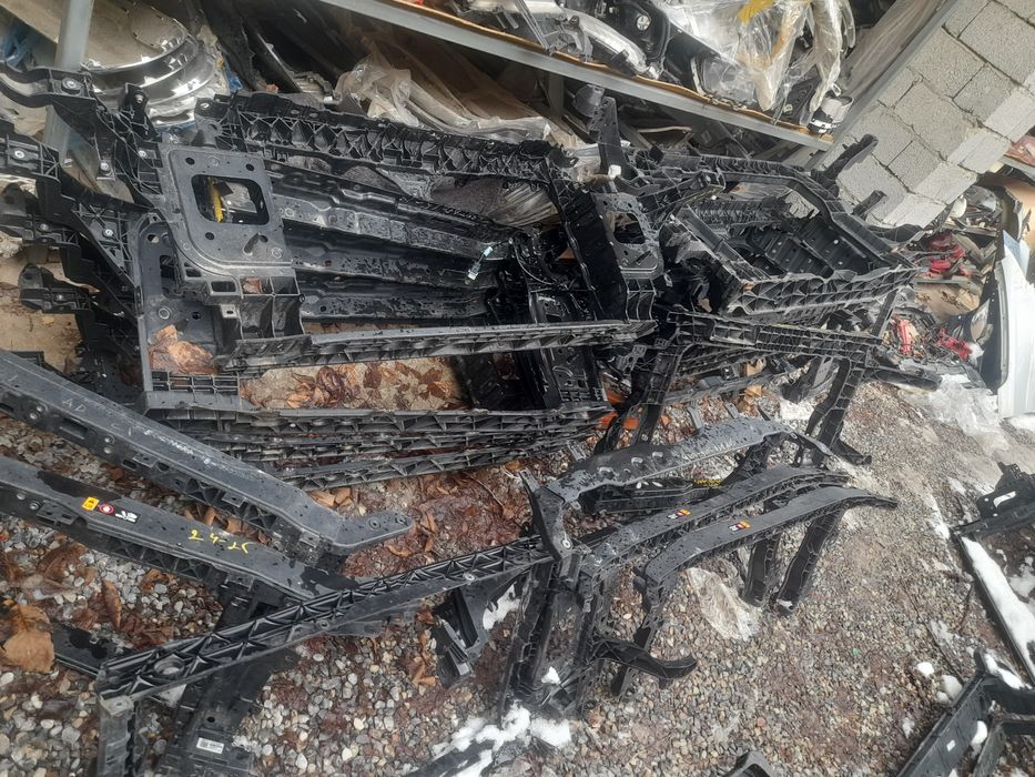 Оригинал запчасть крыло