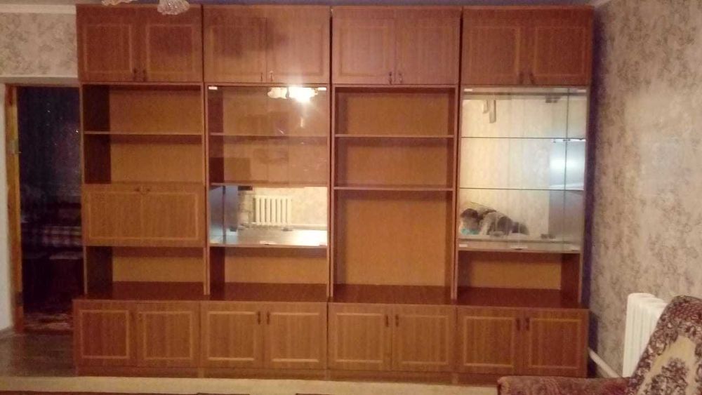 Стенка гарнитура