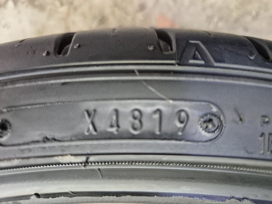 255 30 19 Anvelope de vară Falken