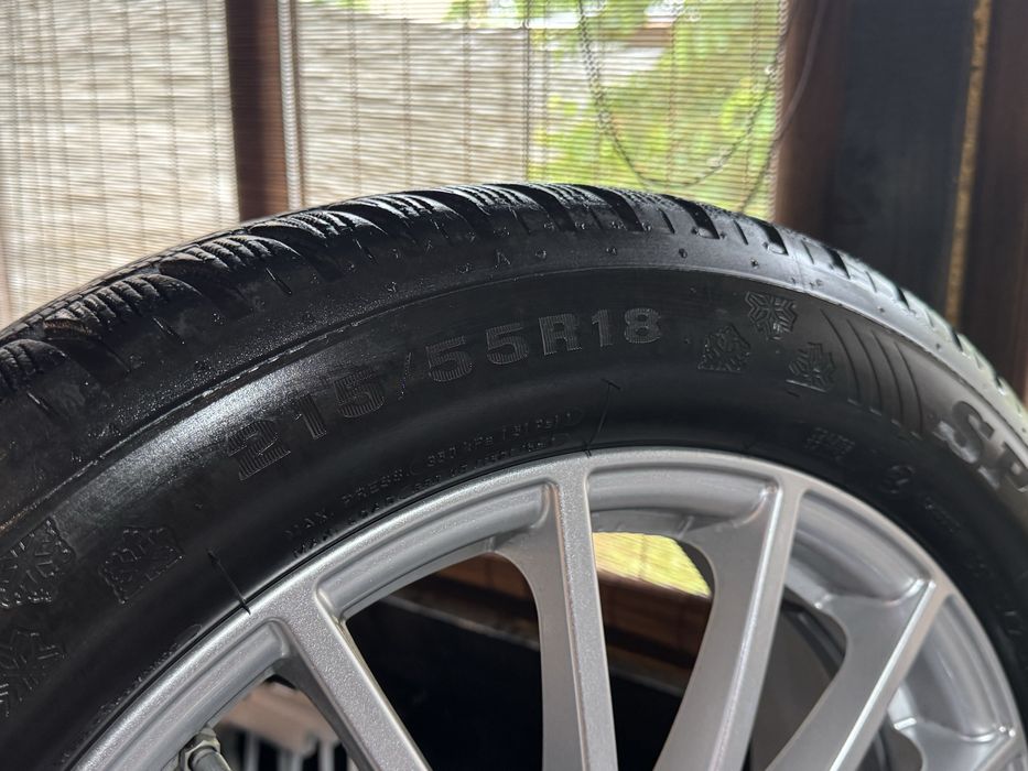 Vând jantă originală Mercedes A1564011900 pentru GLA +Anvelopa Ca NOU.
