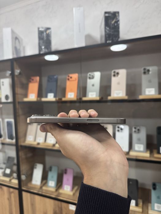 iPhone 16 Pro