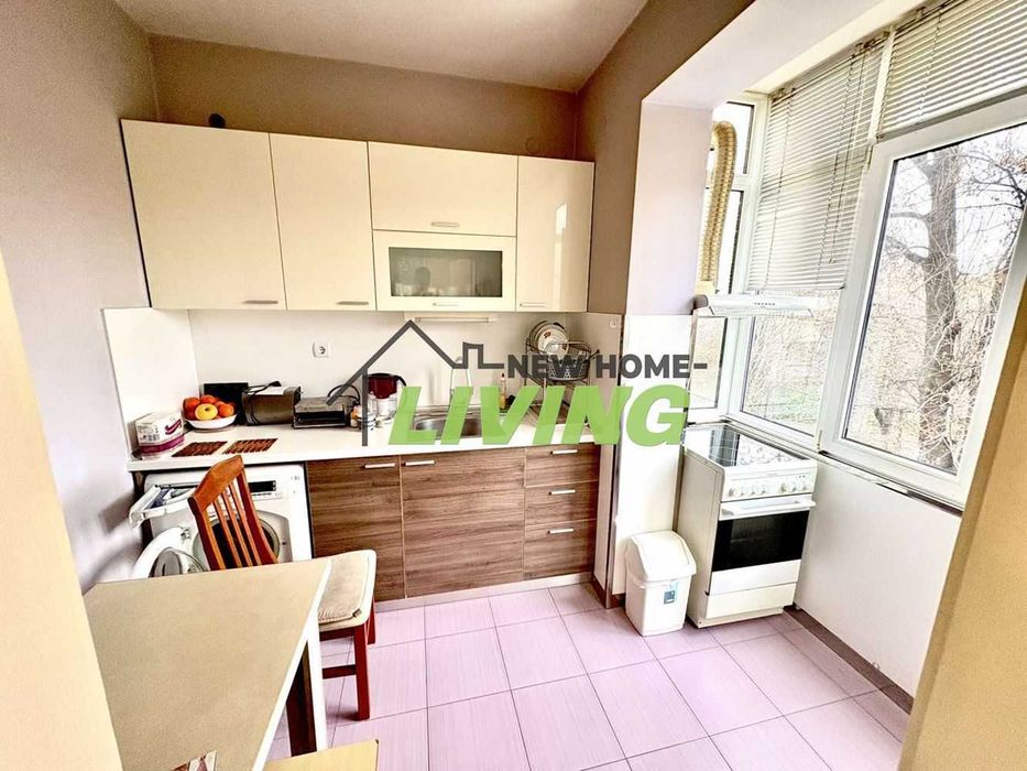 Продава се Етаж от къща в Пловдив, Христо Смирненски - 1335 кв.м за 83 €/кв.м - Снимка #4