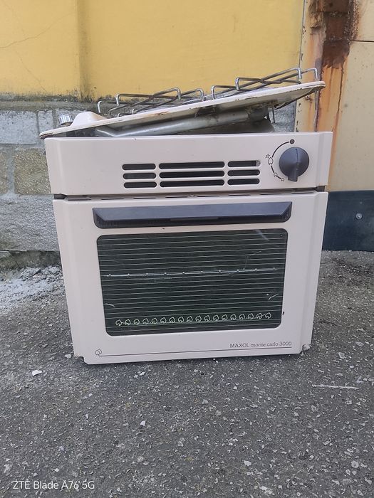 Продавам части за каравани