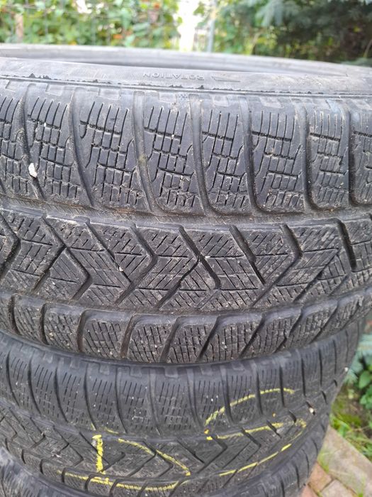 Cauciucuri iarna 235/55/18 Pireli Scorpion