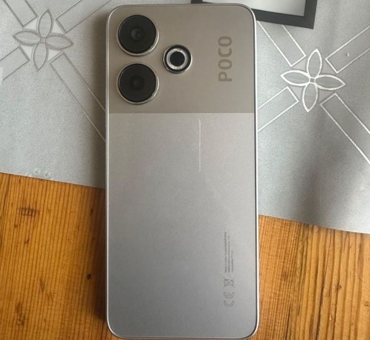Poco M6 256Gb обмен на Редми нот 9 про