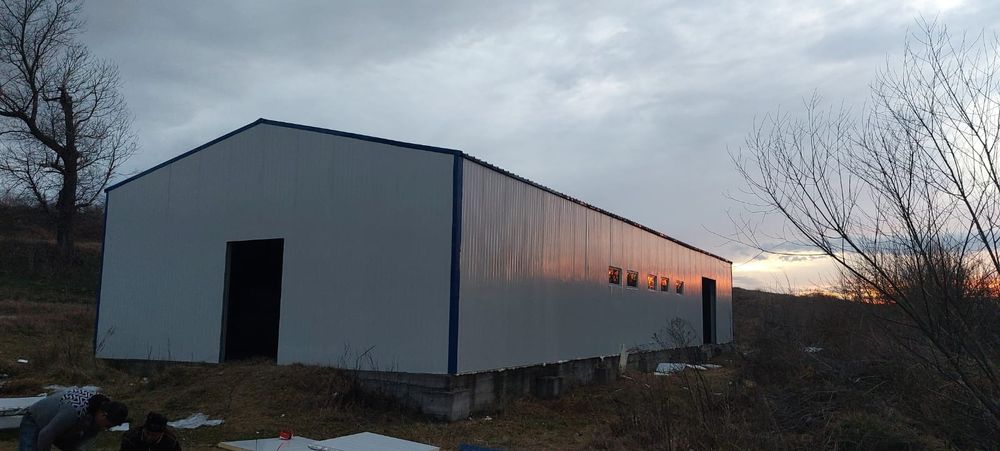 Vand hala 8x15x4 cu panouri sandwich