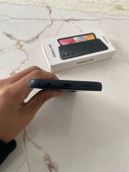 Самсунг А14 каробка документ есть