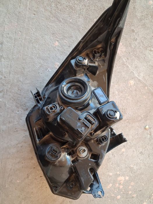 Левая фара от шевроле кобальт