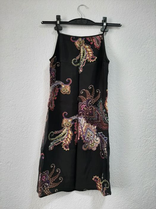 Черна рокля DIKA