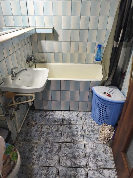 Garsonieră de închiriat