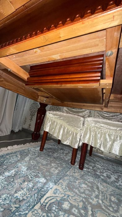 Продам стол из чистого дерева