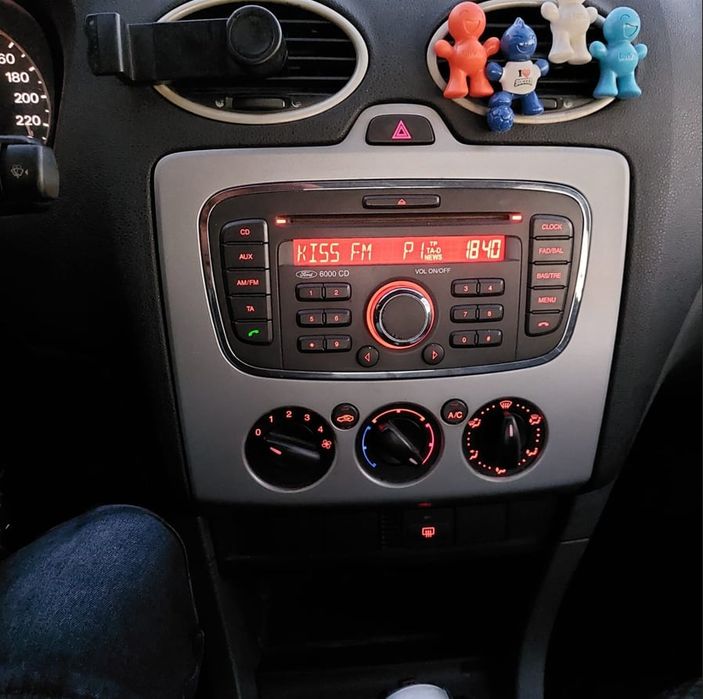 Ford Focus 2007, 1.6 benzina