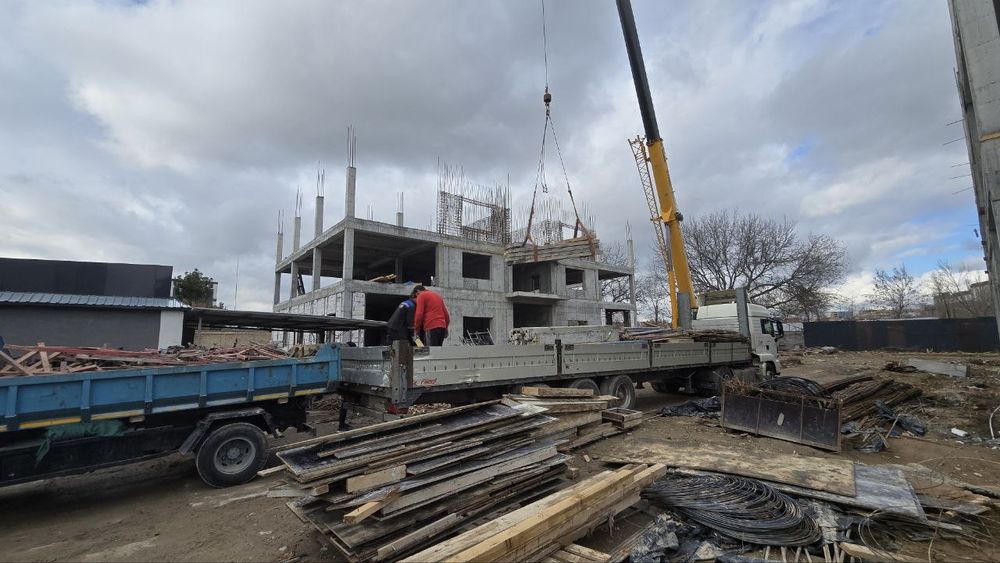 ПРОДАЁТСЯ ЗЕМЛЯ 80-соток, напротив Ботанического сада!