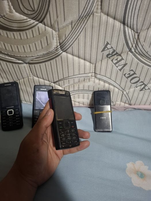Nokia Va Samsung