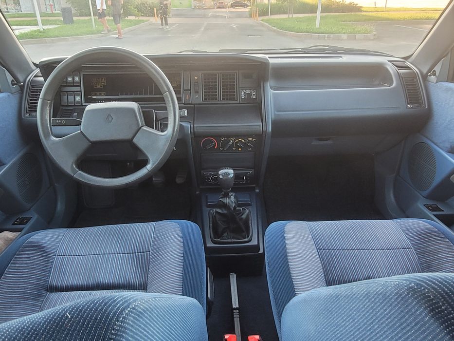 RENAULT 21 1990 — imagine 5