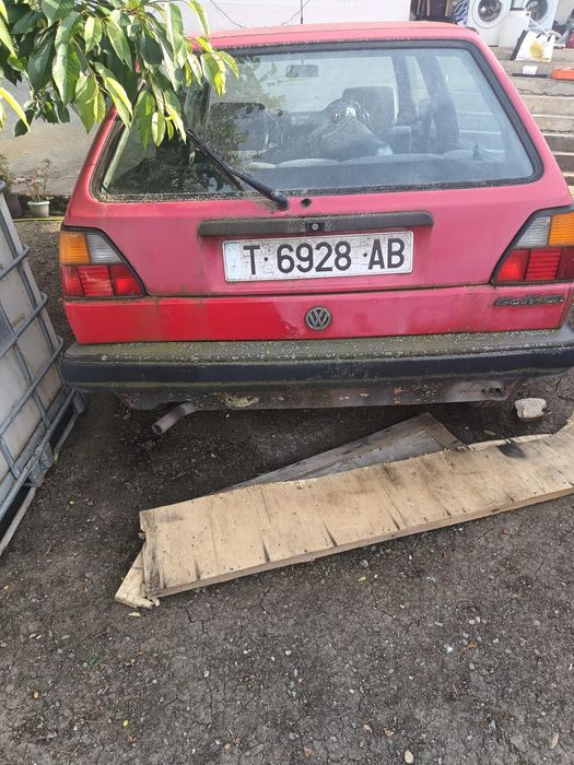 Vând Volkswagen golf 1