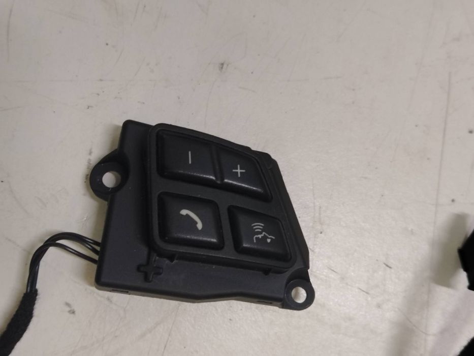 Buton butoane volan volum rabatare oglinzi Bloc lumini butoane E90