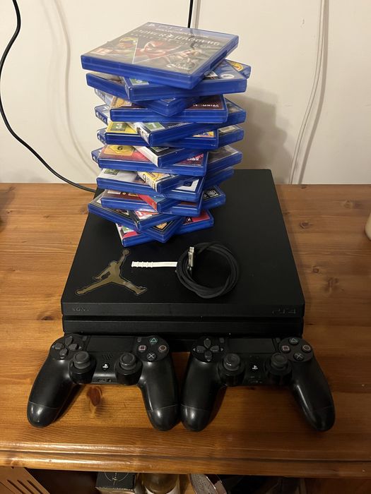 Play Station 4pro