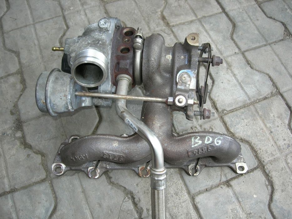 Turbo, turbina Golf, 1.4TSI, cod motor: CDG-KKK 03C145701S