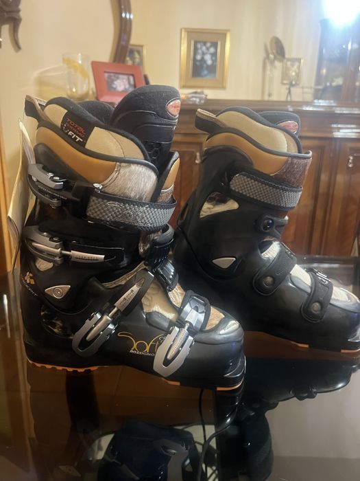 Дизайнерски ски обувки ROSSIGNOL 35