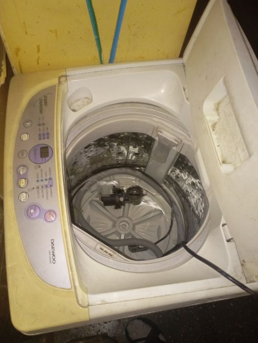 Продам на  запчасти