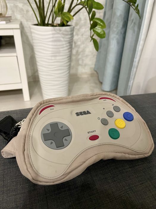 Продам десткую сумку-пояс Zara sega