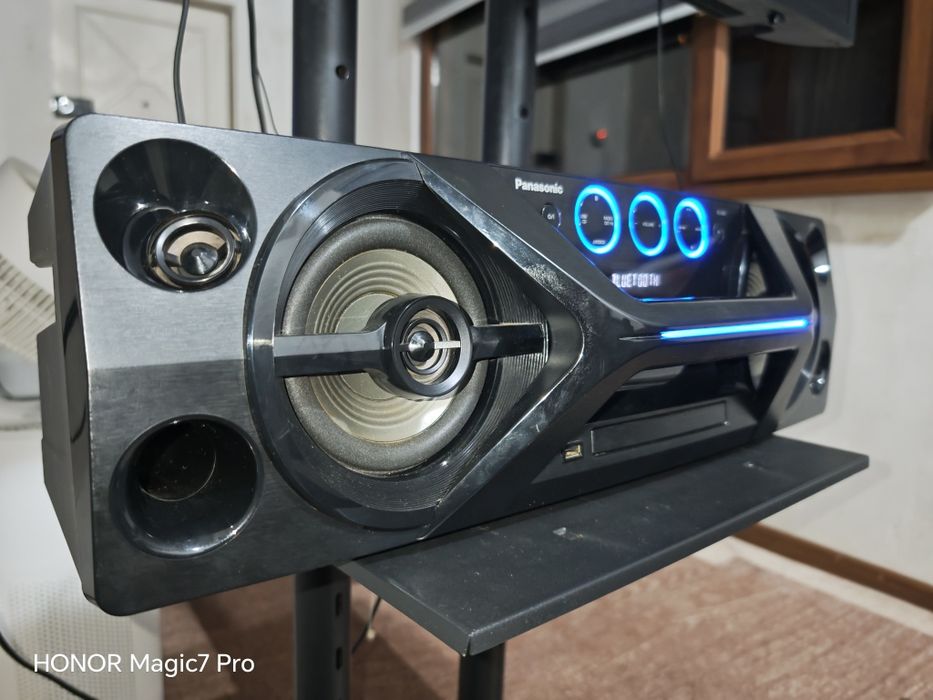 Panasonic UA3 audio tizimi