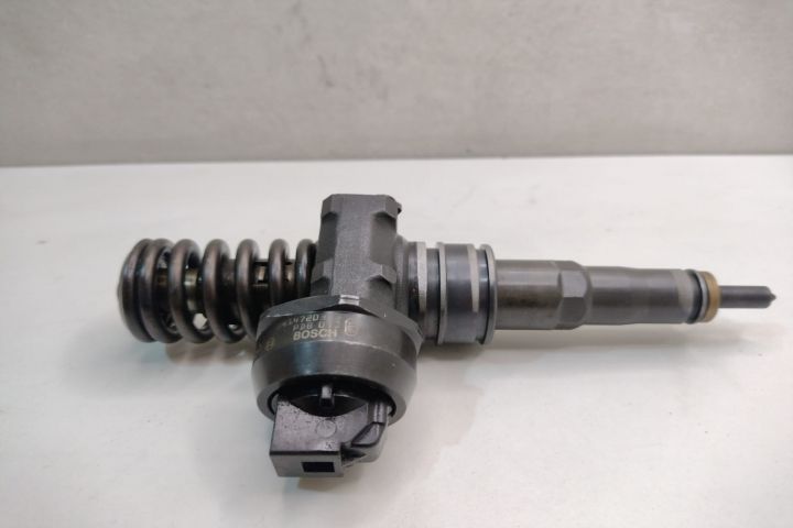 Injector 1.9 tdi 038130073BN CS / 038130073b Audi A3 8P seria