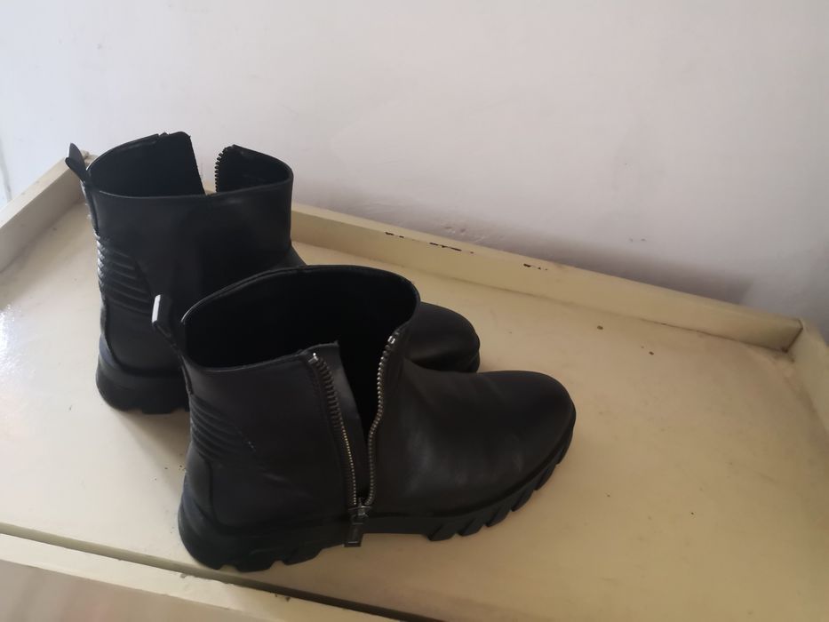 Мъжки обувки 45 номер Calvin Klein и Gino Rossi